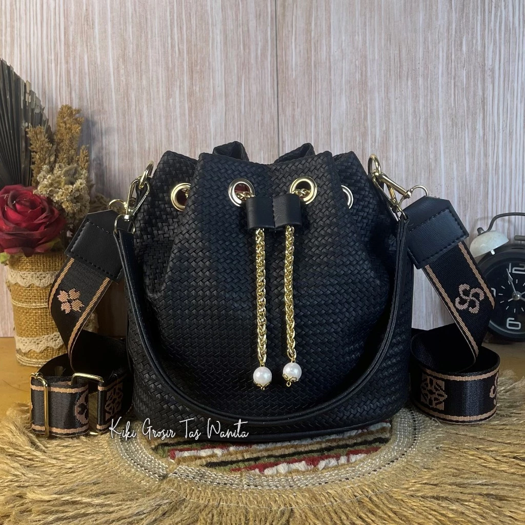 Ladies Handbag - BOXALOTA