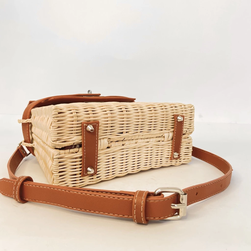 Rattan Handbag - BOXALOTA